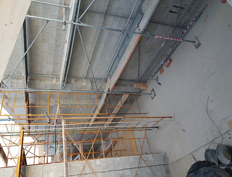 Obras en el club Alpí