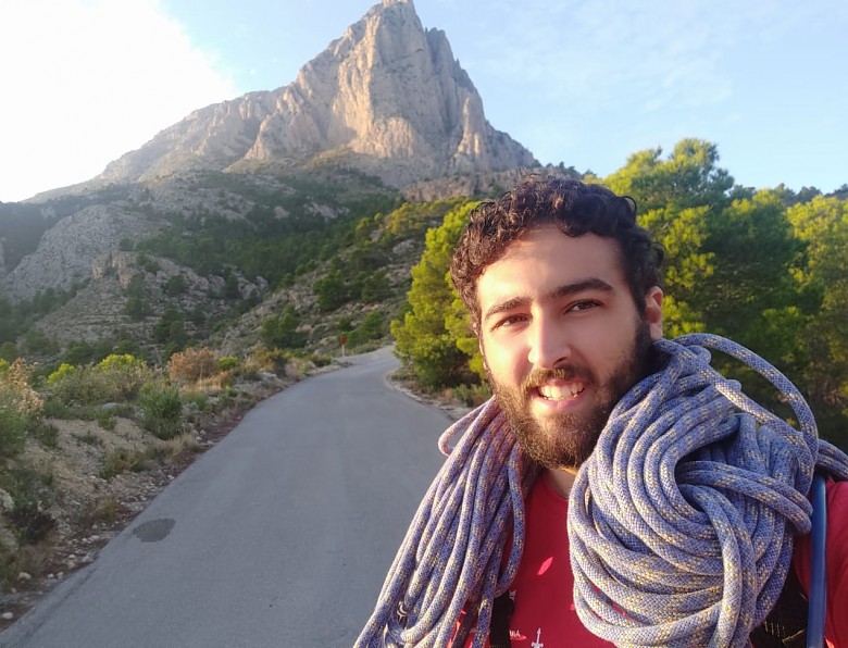 ESPOLÓN CENTRAL AL PUIG CAMPANA