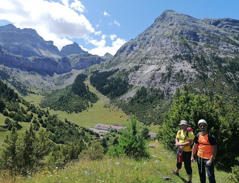 ESCALANDO EN PIRINEOS