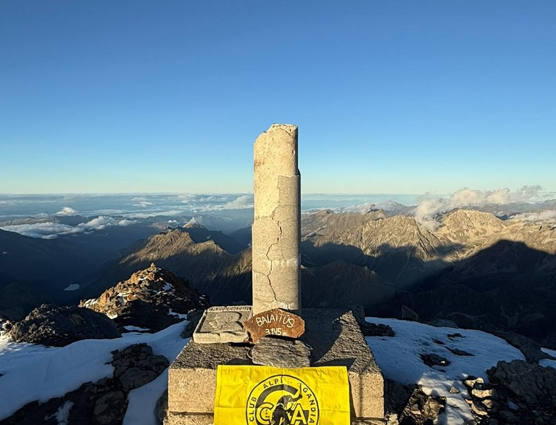 Pico Balaitus (3145m)